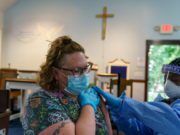 US child Covid-19 deaths are an ’embarrassment,’ FDA vaccines head says