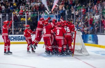 WIsconsin upsets second overall-seeded North Dakota, advances to national championship game
