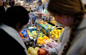 Inflation remained at 2.7% in December, as high prices continue to weigh on many Americans