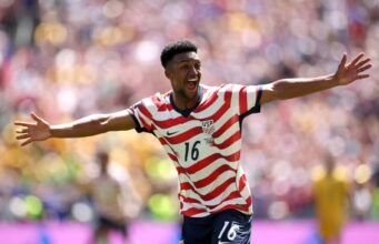 The son of a Green Bay Packers Super Bowl winner solidifies rowdy Seattle as a US soccer stronghold