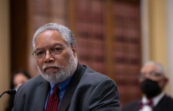 Smithsonian head Lonnie Bunch to retire amid Trump administration effort to reshape institution