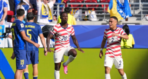 U.S. defeats Bosnia-Herzegovina 2-0, earning first World Cup knockout victory since 2002